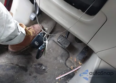 2011 Toyota Prius Two z USA, uszkodzony, nr VIN JTDKN3DU6B5327890